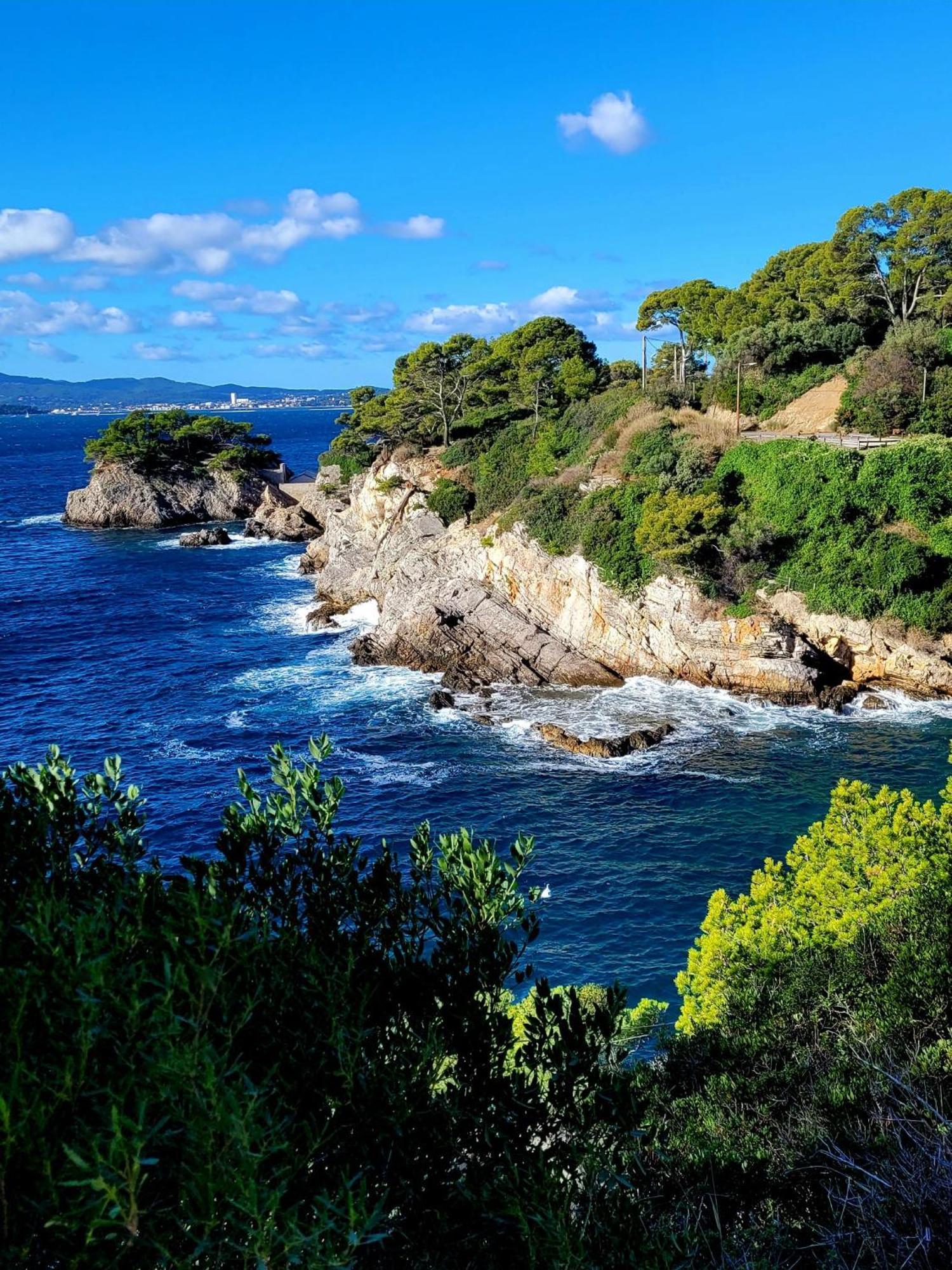 Maison 4 Face A La Mer Grand Jardin Ideal Famille Avec Pluri Animaux Saint Clair Le Lavandou Exterior foto